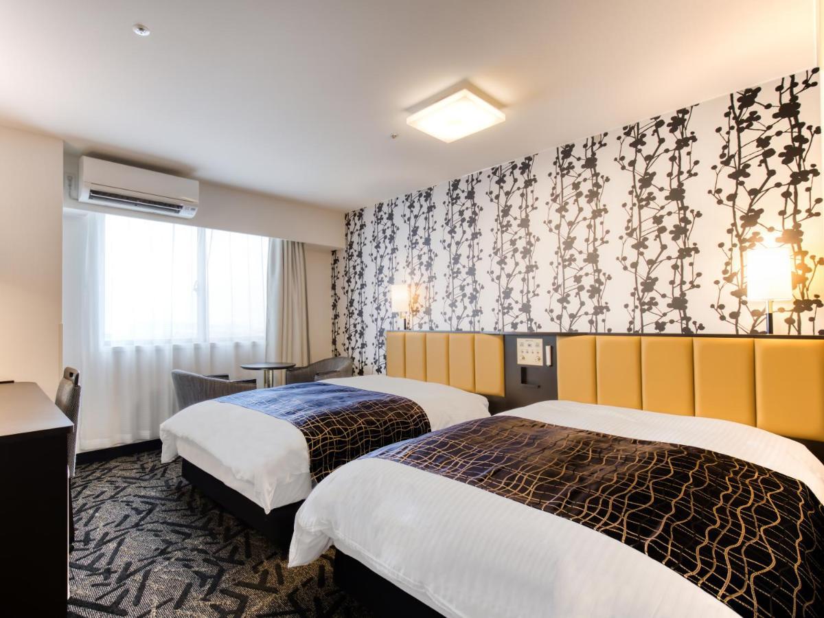 Apa Hotel Takamatsu Airport Экстерьер фото